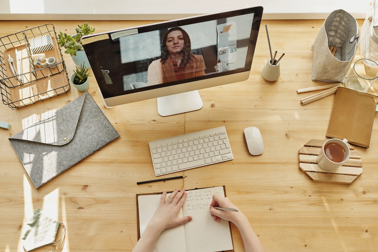 Man is using instructions to keep making video calls on Zoom